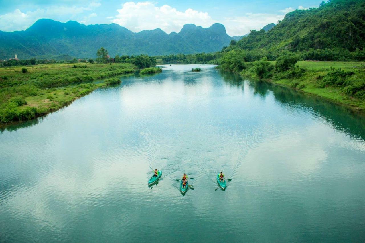 Fami Homestay Phong Nha Eksteriør billede