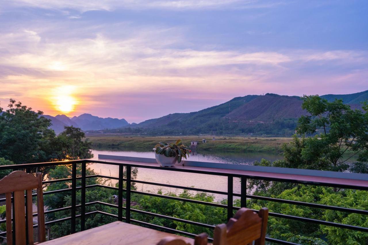 Fami Homestay Phong Nha Eksteriør billede