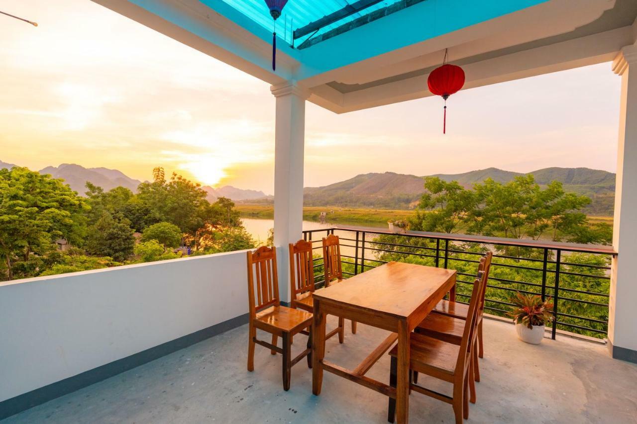 Fami Homestay Phong Nha Eksteriør billede