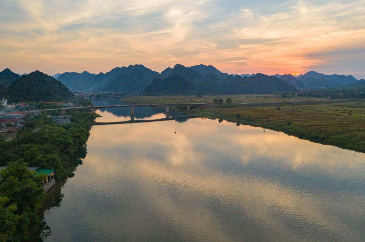Fami Homestay Phong Nha Eksteriør billede