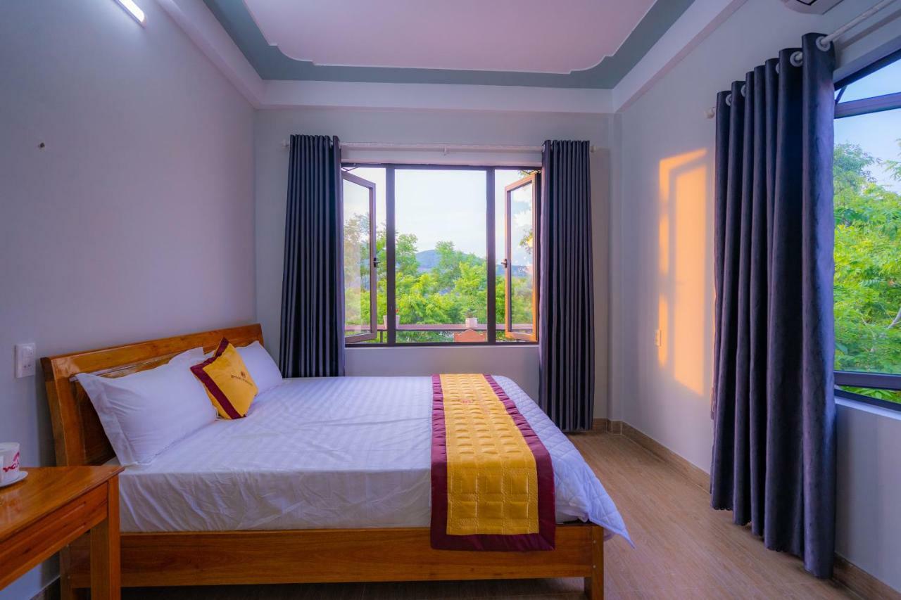 Fami Homestay Phong Nha Eksteriør billede