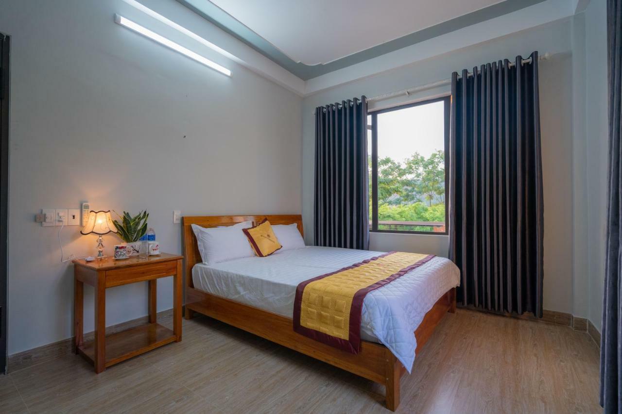 Fami Homestay Phong Nha Eksteriør billede