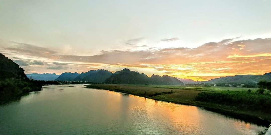 Fami Homestay Phong Nha Eksteriør billede
